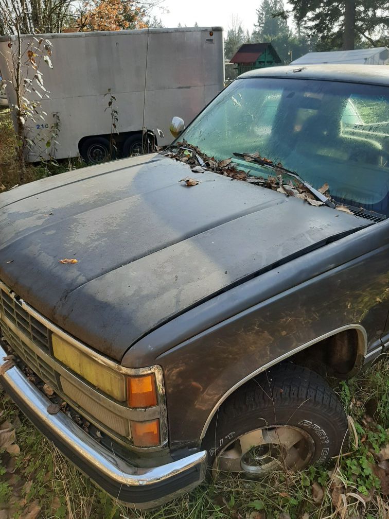 93 Chevy truck parting out