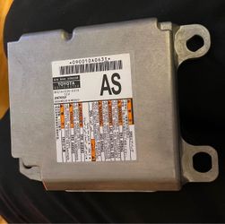 OEM Toyota Airbag Sensor Module Denso 89170-02T50