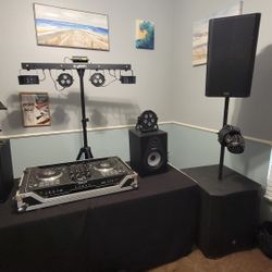 Entire DJ setup, Start Doing Your Own Gigs Today!