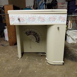 Vintage Table For Zinger Sewing Machine