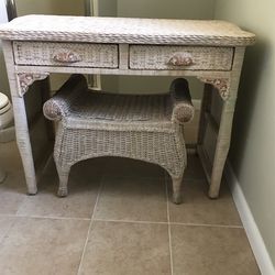 Pier One Desk And Bench