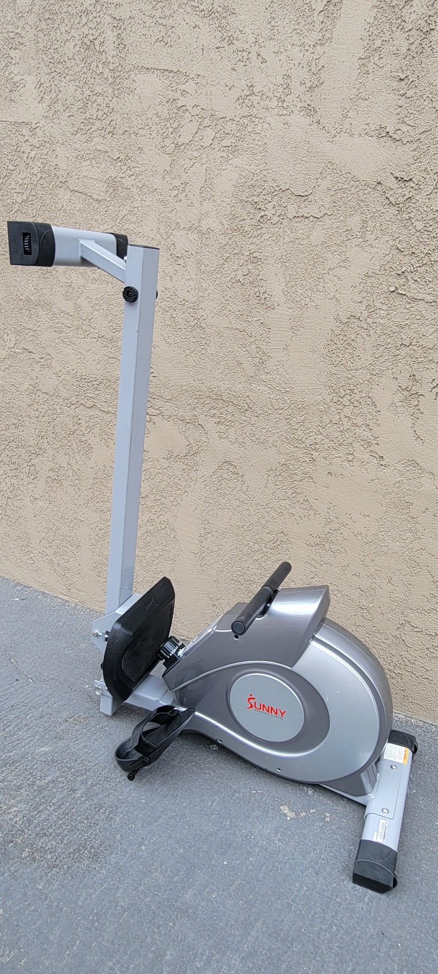 SUNNY ROWING MACHINE 