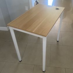  White Small Computer Desk