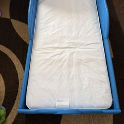 Toddler Bed With Mattress
