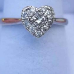 Art Collection, 14K 1/3rd ct, WHITE GOLD HEART DIAMOND ENGAGEMENT , NATURAL DIAMOND
