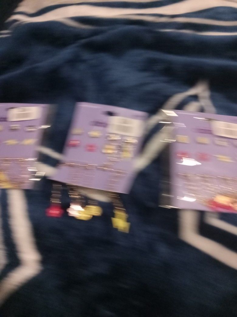 Women And Kids JEWELRY 80 PACK 'S OF ASSORTED ONES