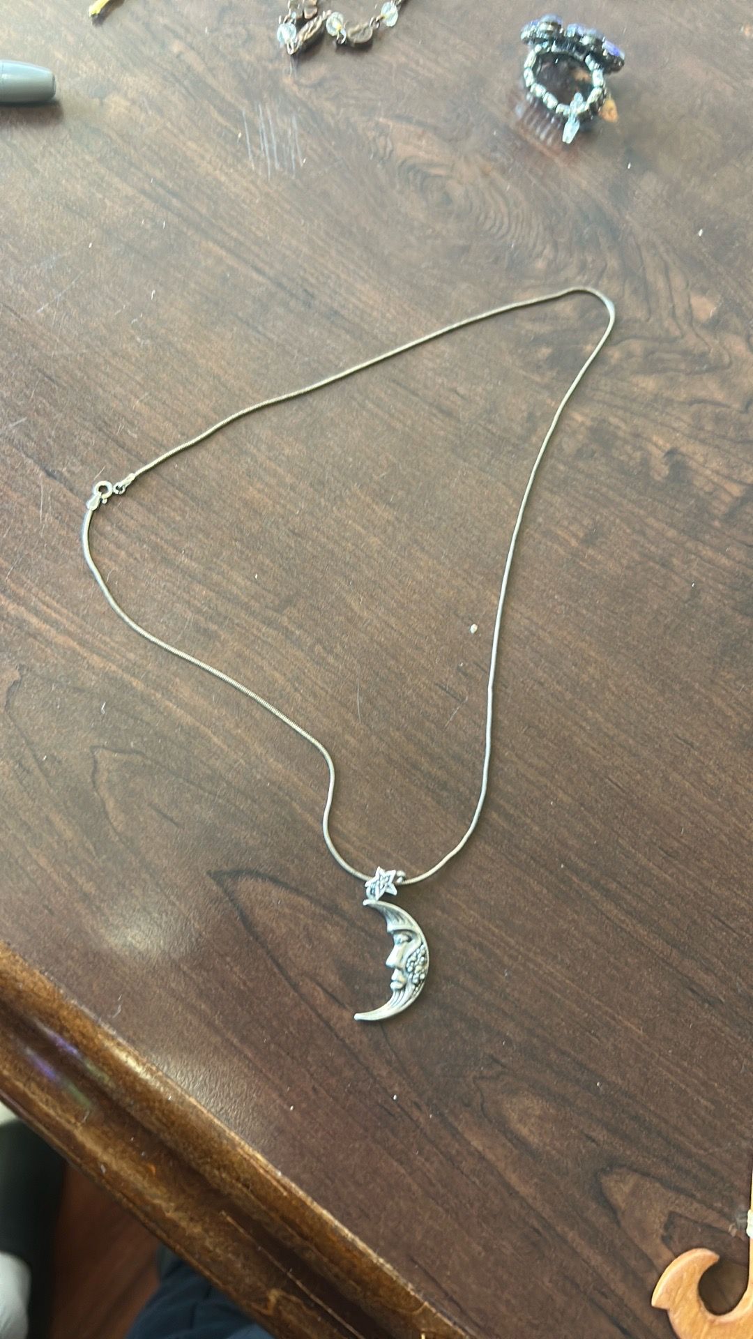 Silver Moon chain