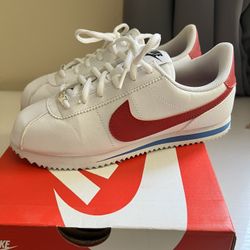 Nike Cortez