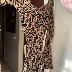 Honey pink F pattern Dress 
