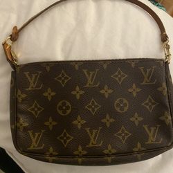 Vintage Louis Vuitton Pochette