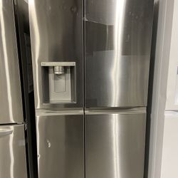 LG Refrigerator. Never use Everything On sale up to 50%Off.big save. 
