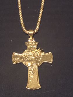 Men’s or women’s 14 kt gold plated Christ head cross necklace 24” no refunds