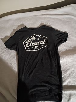 Men's small element tshirt no stains