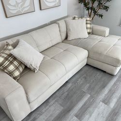 Sectional Couch Beige – Ashley Furniture