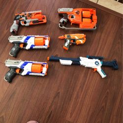 6 Nerf Guns 