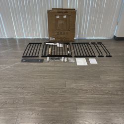 $35 #2089 (30” Tall X 30-71” Wide) Extra Wide Safety Gate For Baby Toddler Or Dog / Locking Gate 