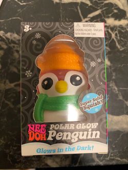 Needoh polar glow penguin