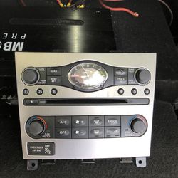 Infiniti G37 AC Heater And Radio Control Panel OEM