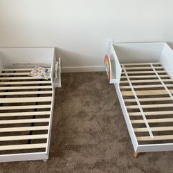 Crib/toddler Bed Frame ( Brand New)