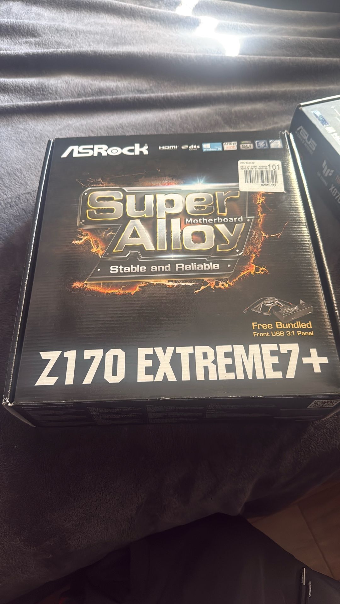 ASRock Z170 Extreme7+ Motherboard