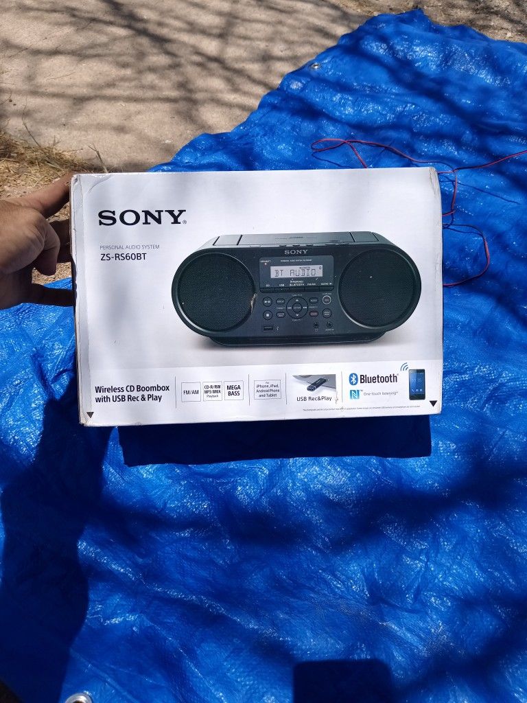 Sony Bluetooth Speaker Zs-rs60bt