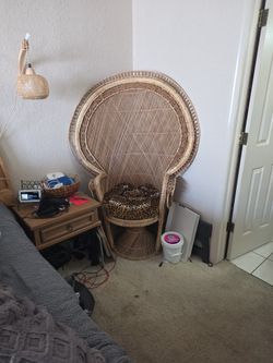 vintage-style Peacock