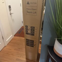 Brand New Full Size Mattress – 14” Thick – Still in Box! 