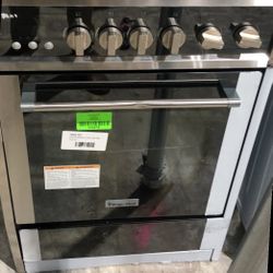 MAGIC CHEF MCSRE24S 24 in. 2.2 cu. ft. Stove Range