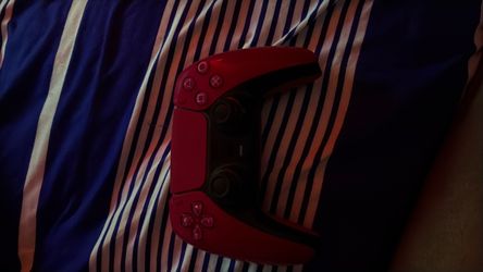 DualSense Wireless Controller (red and black)