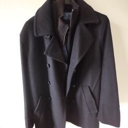 $100 Brand New Men's Wearhouse Warm Coat MEDIUM size