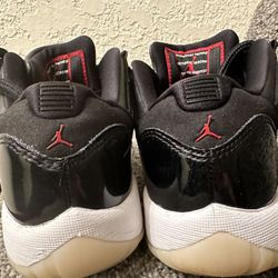 Black Leather Jordan’s Size 4y