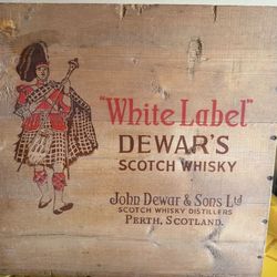 Vintage Dewars White Label Scotch Whisky 15.25" Wood Wooden Box Case Crate  Used. As shown