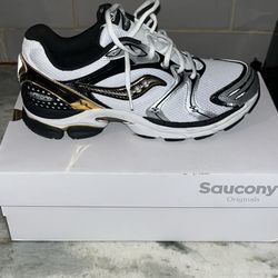 Saucony Progrid Triumph 4