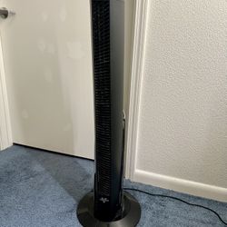 Vornado Oscillating Tower Fan