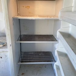 5ft Freezer Working Good Condition 