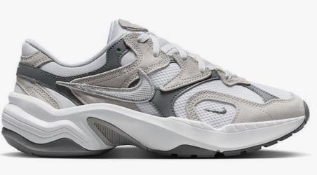 Nike Woman AL8  Size 8 … Like New ! Worn Once  Accepting Offers 