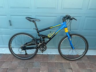 Cannondale Jekyll Full Suspension Mountain Bike