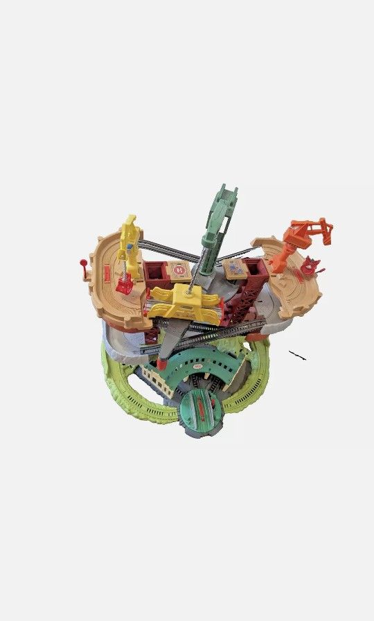Thomas & Friends Multi-Level Toy Track Set, Trains & Cranes Super Tower