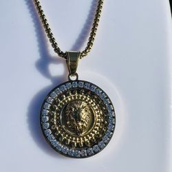  Gold Lion Medallion Necklace Stainless Steel 