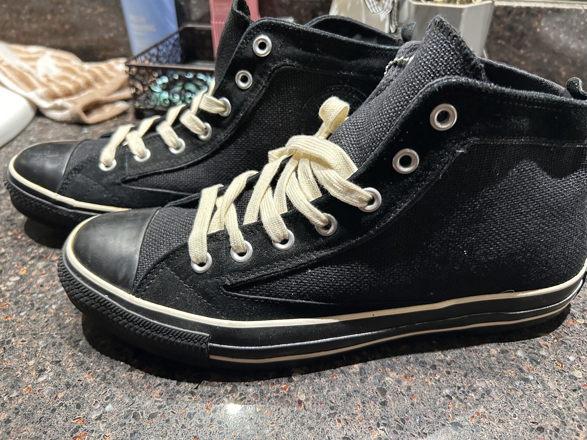 MENS CONVERSE