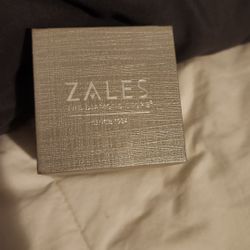 14 K Gold Mens Wedding Band