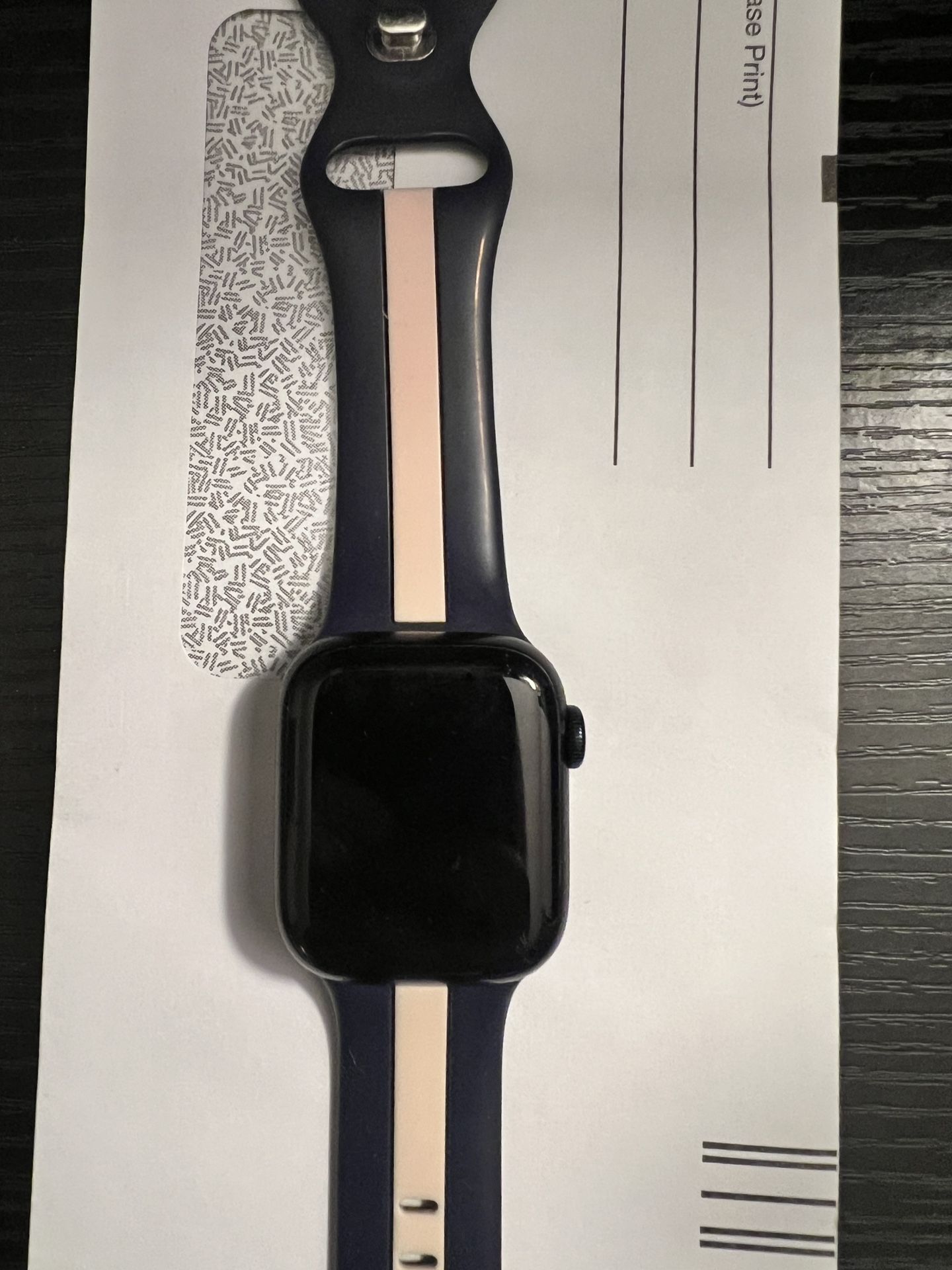 Apple Watch Series 7 with GPS, 41mm