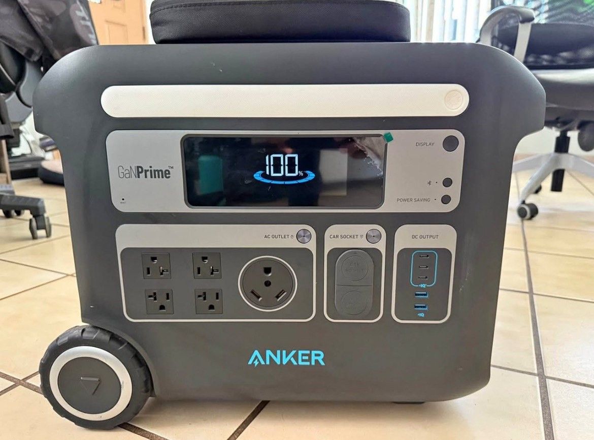 Anker Solix F2000 Portable Power Station-2,048Wh|2,400W