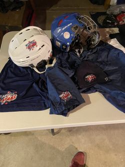 Buffalo stars Hockey Gear, Pants, Shorts, Beanie, 2 Helmets 7 Socks, Mostly M&L