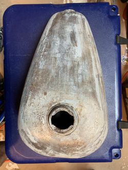 Harley Davidson Sportster peanut tank vintage