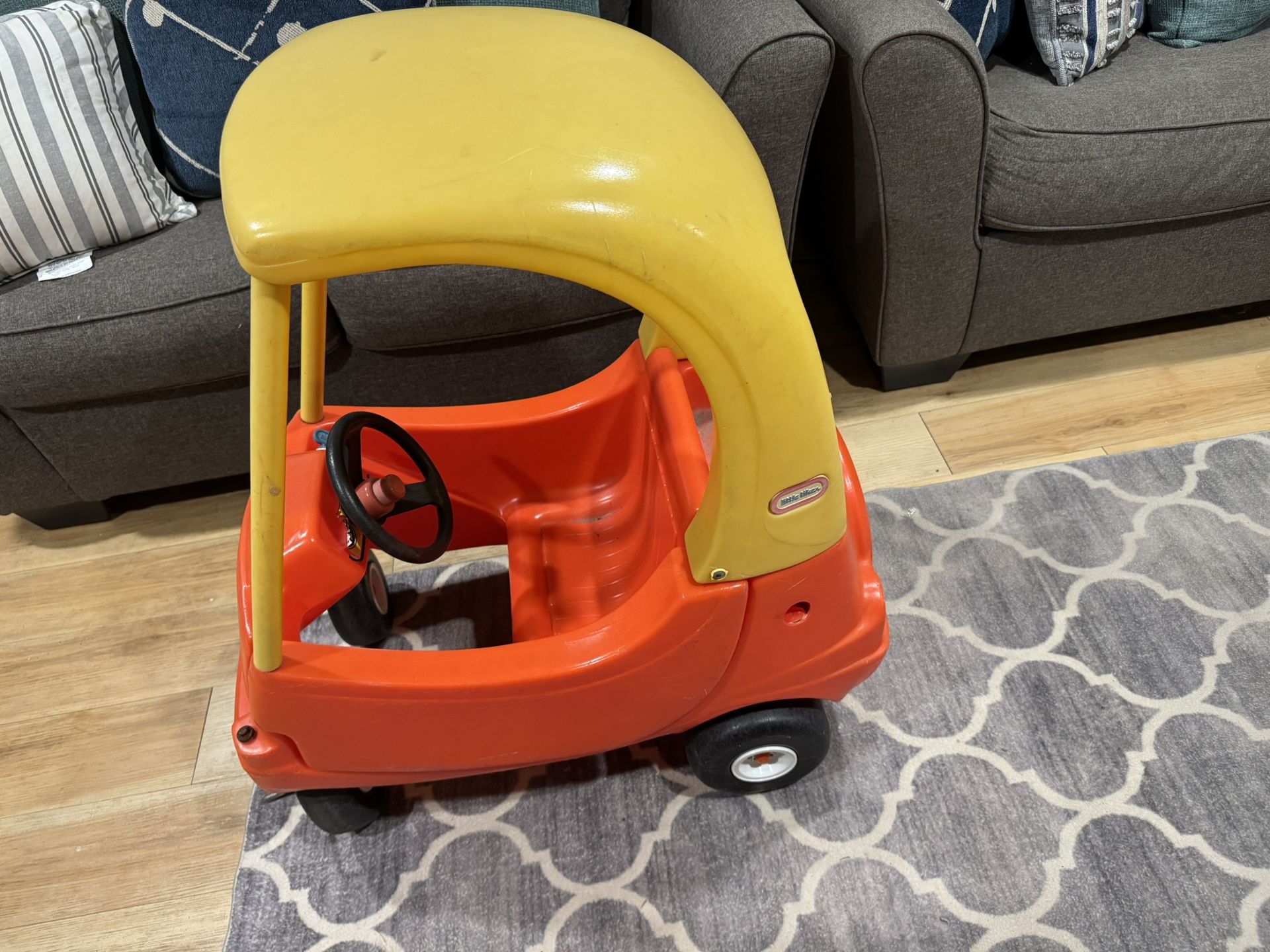 Little Tikes Car
