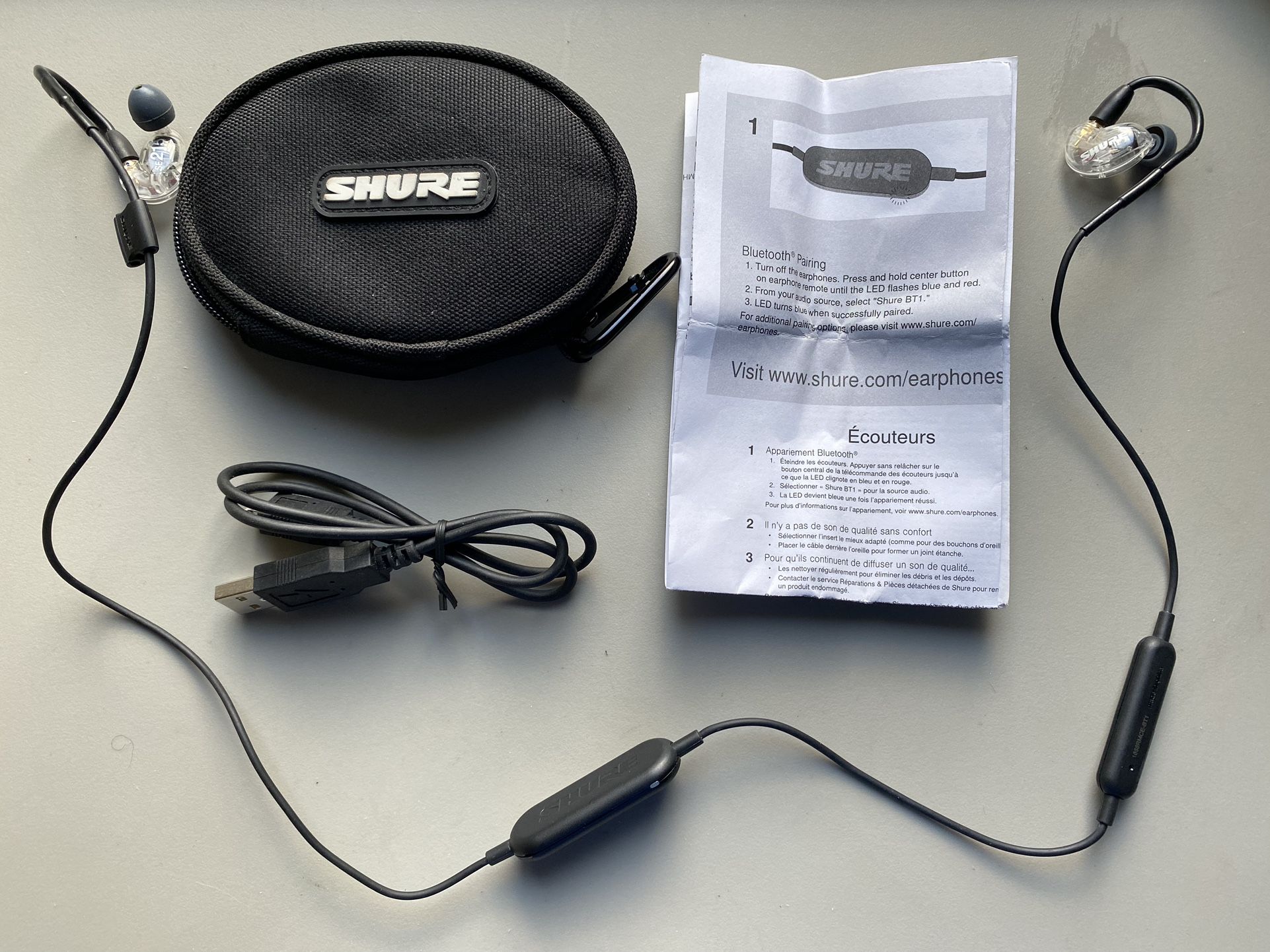 SHURE SE215 -BT1 Sound Isolating Wireless Earbuds 