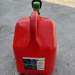 Gas Can 5 gallons 