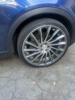 22” Wheels With Tires Local Pickup Sylmar 
