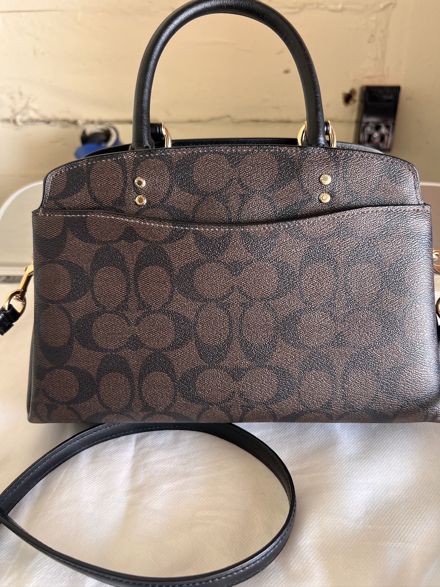 π Brand New Coach Signature Lillie Carryall β IM/Brown Black